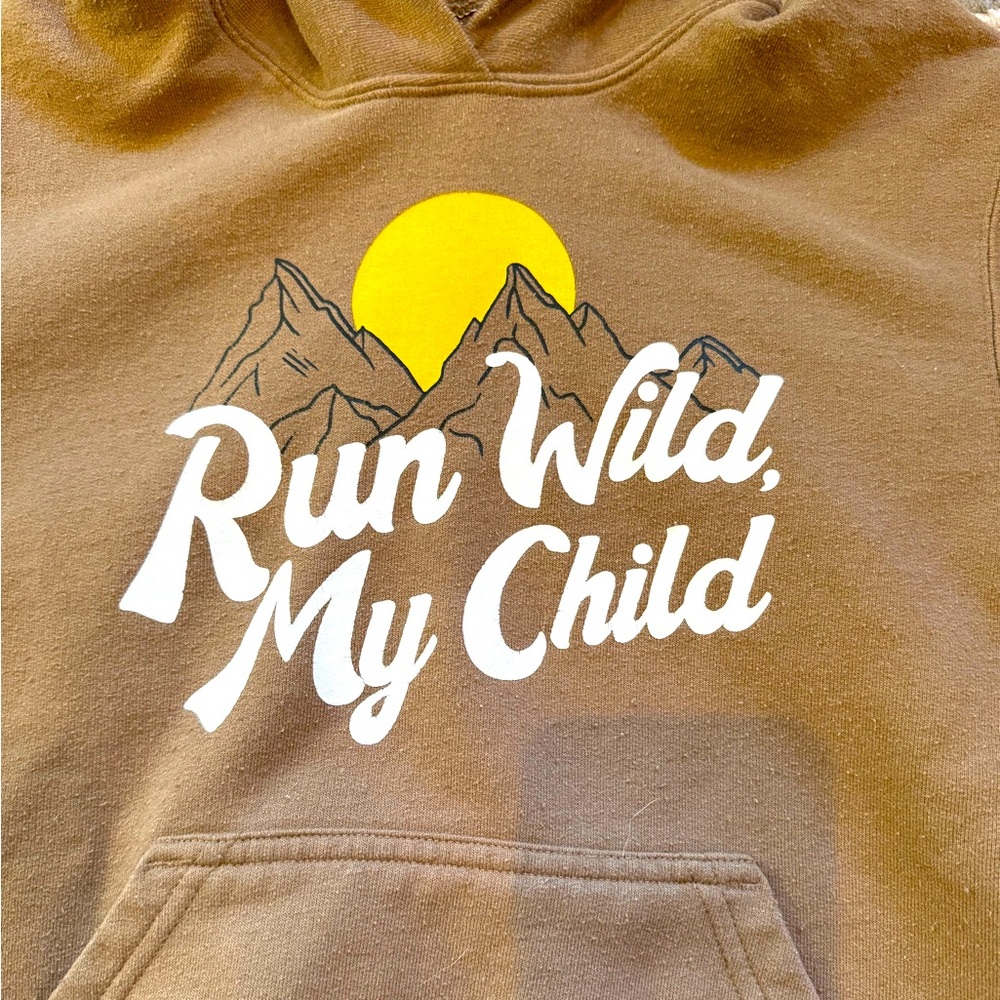Youth Graphic Hoodie. Medium. E1